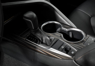 Подержанный автомобиль Toyota Camry Sedan 2019 года (12 фото)