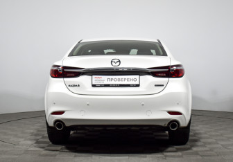 Подержанный автомобиль Mazda 6 Sedan 2021 года (6 фото)