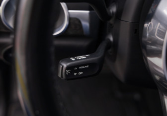 Подержанный автомобиль Porsche Cayenne 2017 года (23 фото)