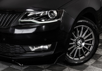 Подержанный автомобиль Skoda Rapid Liftback 2019 года (2 фото)