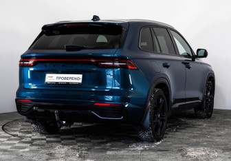 Подержанный автомобиль Geely Monjaro 2023 года (7 фото)