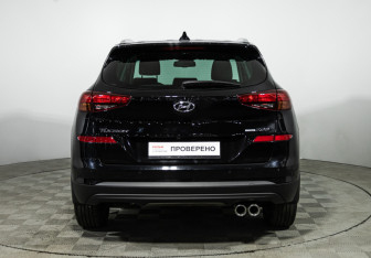 Подержанный автомобиль Hyundai Tucson 2020 года (6 фото)