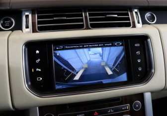 Подержанный автомобиль Land Rover Range Rover 2016 года (19 фото)