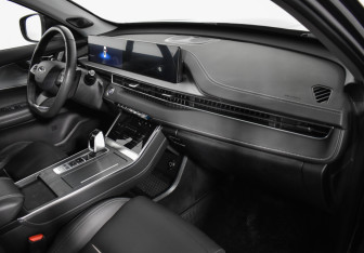 Подержанный автомобиль Chery Tiggo 7 Pro Max 2023 года (12 фото)