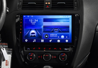 Подержанный автомобиль Volkswagen Jetta Sedan 2015 года (17 фото)