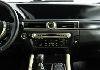 Подержанный автомобиль Lexus GS 2014 года (14 фото)