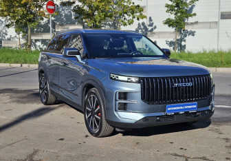 Подержанный автомобиль Jaecoo J7 2023 года (7 фото)
