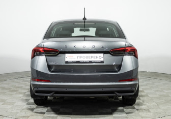 Подержанный автомобиль Skoda Rapid Liftback 2020 года (6 фото)