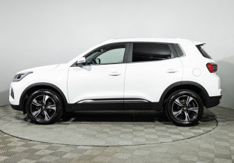 Подержанный автомобиль Chery Tiggo 4 Pro 2024 года (8 фото)
