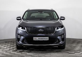 Подержанный автомобиль Kia Sorento 2018 года (2 фото)