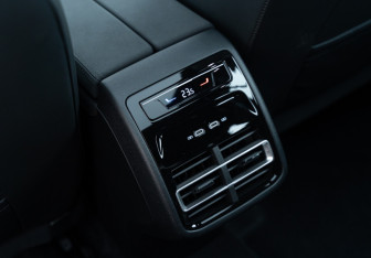 Новый Volkswagen Tiguan 2025 (11 фото)