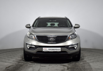 Подержанный автомобиль Kia Sportage 2012 года (2 фото)