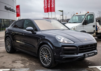 Подержанный автомобиль Porsche Cayenne 2019 года (4 фото)