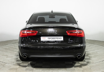 Подержанный автомобиль Audi A6 Sedan 2014 года (6 фото)
