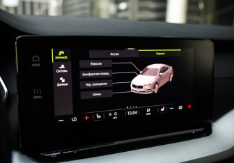 Подержанный автомобиль Skoda Octavia Liftback 2021 года (18 фото)