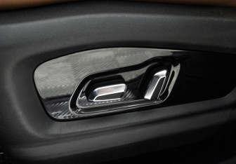 Подержанный автомобиль Omoda C5 2023 года (16 фото)