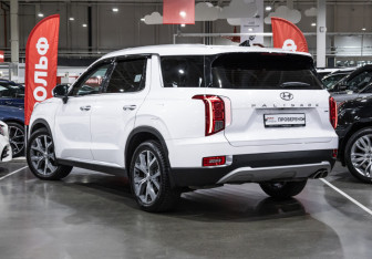 Подержанный автомобиль Hyundai Palisade 2020 года (11 фото)