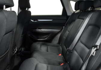 Подержанный автомобиль Mazda CX-5 2017 года (12 фото)