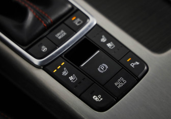 Подержанный автомобиль Kia Optima Sedan 2018 года (18 фото)