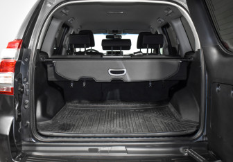 Подержанный автомобиль Toyota Land Cruiser Prado 2014 года (21 фото)