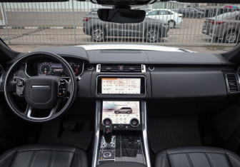 Подержанный автомобиль Land Rover Range Rover Sport 2019 года (11 фото)