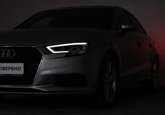 Подержанный автомобиль Audi A3 Sedan 2018 года (21 фото)