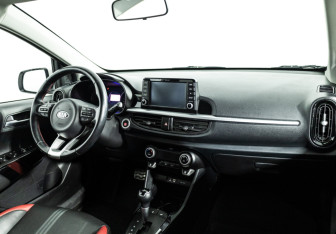 Подержанный автомобиль Kia Picanto 2020 года (9 фото)