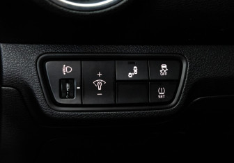 Подержанный автомобиль Kia Cerato Sedan 2020 года (19 фото)