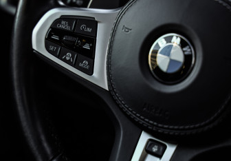 Подержанный автомобиль BMW X5 2020 года (14 фото)