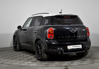Подержанный автомобиль MINI Countryman 2014 года (8 фото)