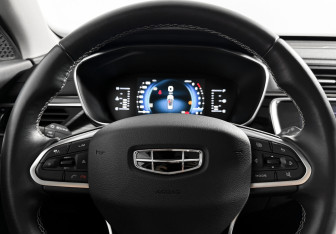 Подержанный автомобиль Geely Atlas Pro 2023 года (18 фото)