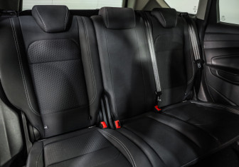 Подержанный автомобиль Ford Kuga 2017 года (22 фото)