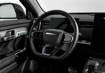 Подержанный автомобиль Jaecoo J7 2023 года (17 фото)