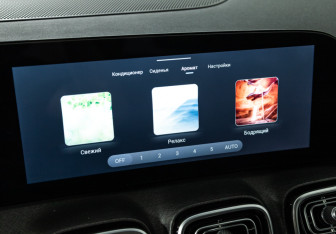 Подержанный автомобиль Jaecoo J8 2024 года (18 фото)