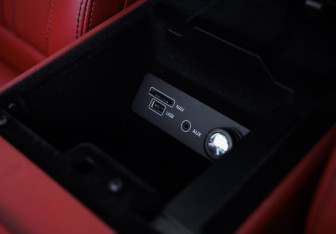 Подержанный автомобиль Jaguar F-Type Coupe 2016 года (30 фото)