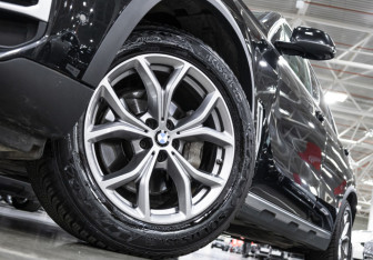 Подержанный автомобиль BMW X5 2019 года (3 фото)