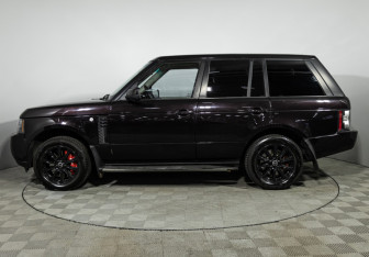 Подержанный автомобиль Land Rover Range Rover 2012 года (8 фото)
