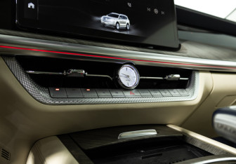 Подержанный автомобиль Tank 500 2023 года (17 фото)