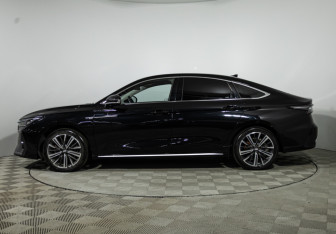 Подержанный автомобиль Chery Arrizo 8 2023 года (8 фото)