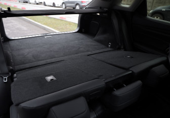 Подержанный автомобиль Lexus RX 2021 года (36 фото)