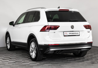 Подержанный автомобиль Volkswagen Tiguan 2017 года (8 фото)