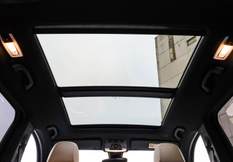 Подержанный автомобиль BMW X1 2021 года (34 фото)