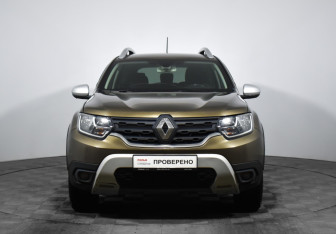 Подержанный автомобиль Renault Duster 2022 года (2 фото)