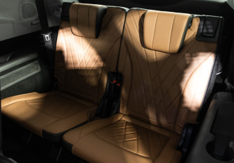 Подержанный автомобиль Chery Tiggo 8 Pro Max 2022 года (16 фото)