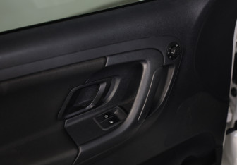 Подержанный автомобиль Skoda Fabia Hatchback 2013 года (18 фото)