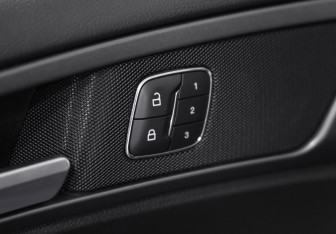Подержанный автомобиль Ford Mondeo Sedan 2017 года (20 фото)