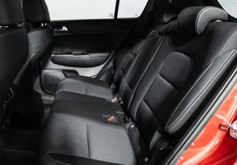 Подержанный автомобиль Kia Sportage 2022 года (10 фото)