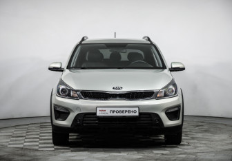 Подержанный автомобиль Kia Rio Hatchback 2019 года (2 фото)