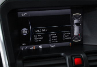 Подержанный автомобиль Volvo XC60 2012 года (14 фото)