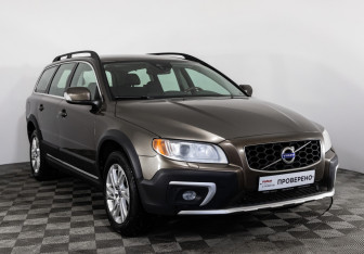 Подержанный автомобиль Volvo XC70 2014 года (3 фото)
